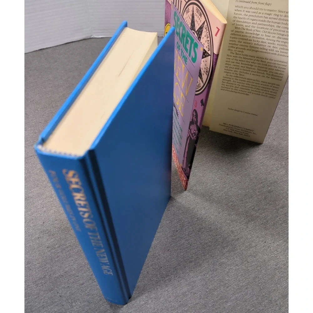 Secrets of the New Age 4 Volumes in 1 Old Moore's Dream Fate Pendulum Tarot 1989